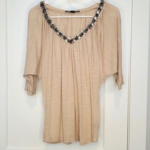 Forever 21 sz S embellished v-neck light tan top
